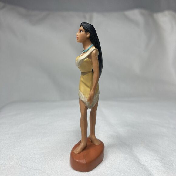 Disney Princess Pocahontas 3" Tall PVC Figurine Toy/Topper on base Collectable - Picture 4 of 8